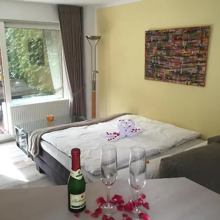 Apartment Auszeit Naehe Airport Rosrath