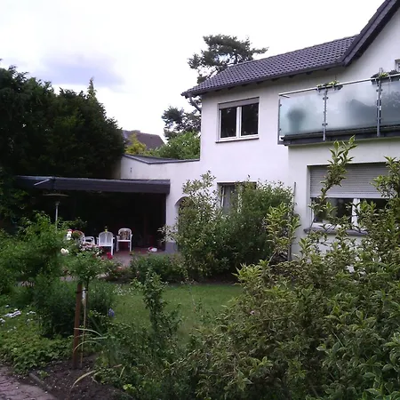 Auszeit Naehe Airport * Rösrath